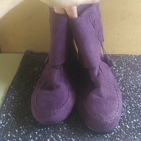 NWOT PURPLE BOOTS - Picture 8 of 8